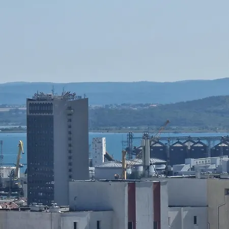 El Barco - Sunny In Lazur * Μπουργκάς